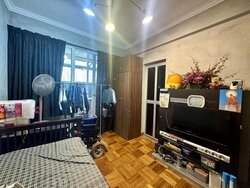 Hillview Villas (D23), Semi-Detached #524499481